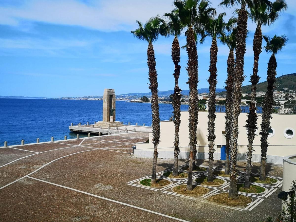 Marilyn Apartment Reggio di Calabria Bagian luar foto